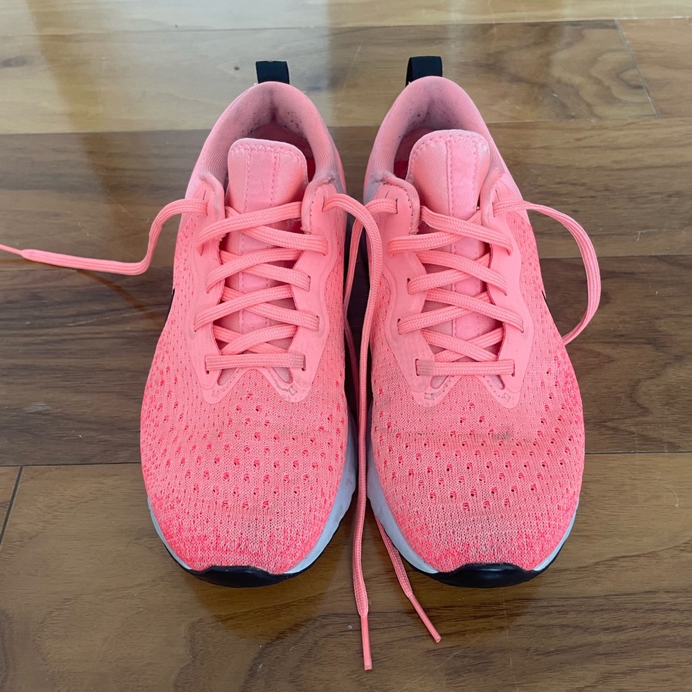 Nike odessey react running shoes